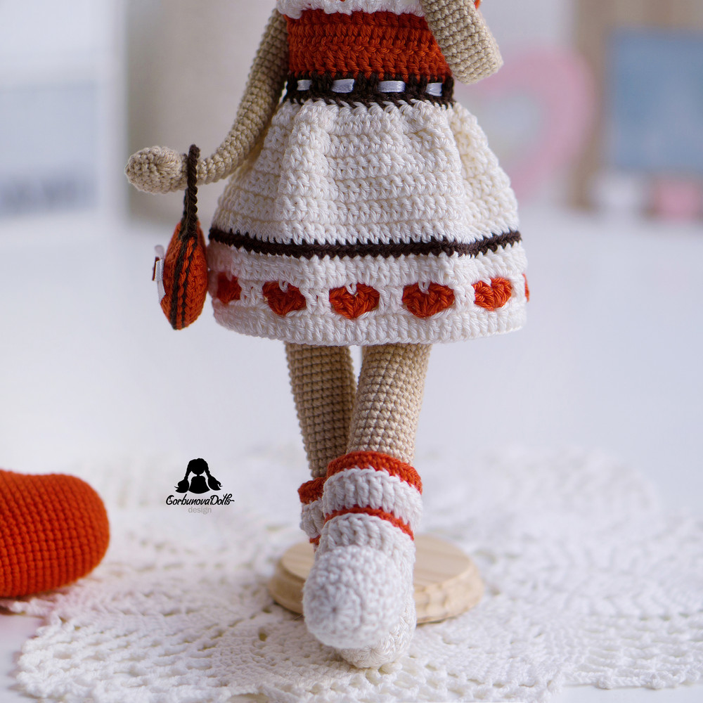 CrochetDollPatternValentines9.jpg