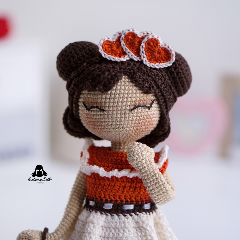 CrochetDollPatternValentines10.jpg