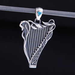 Silver pendant celtic harp