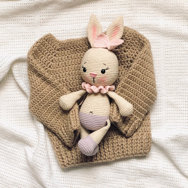 crochet pattern sweater and bunny (2).JPG