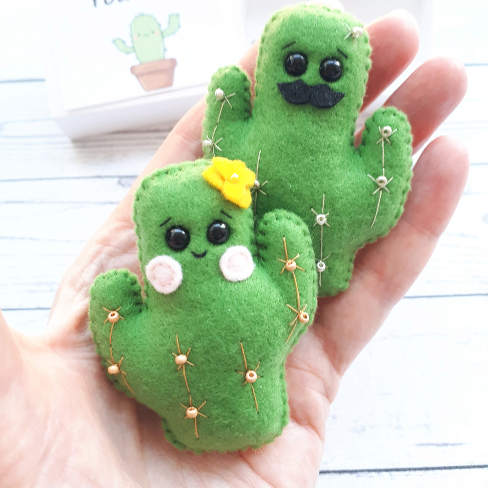 Small-fake-cactus-pocket-hug