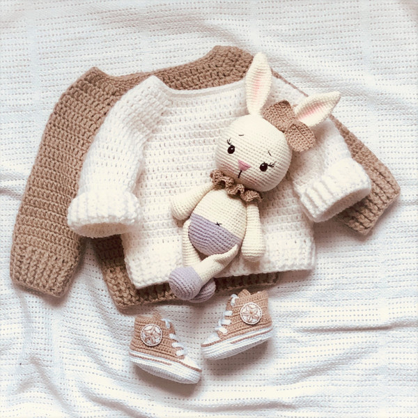 sweater converse bunny.JPG