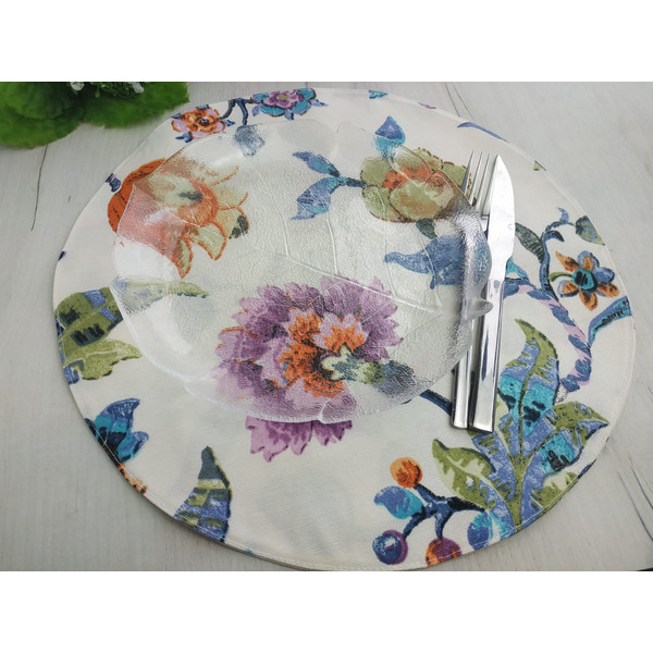 floral placemats.jpg