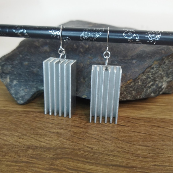 silver-tone-Grunge-earrings-recycled