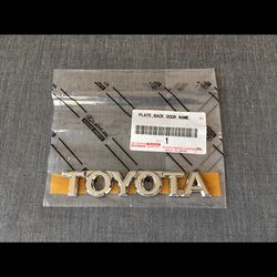 Toyota Genuine Chrome Rear Emblem Badge for HiAce / Land Cruiser 100