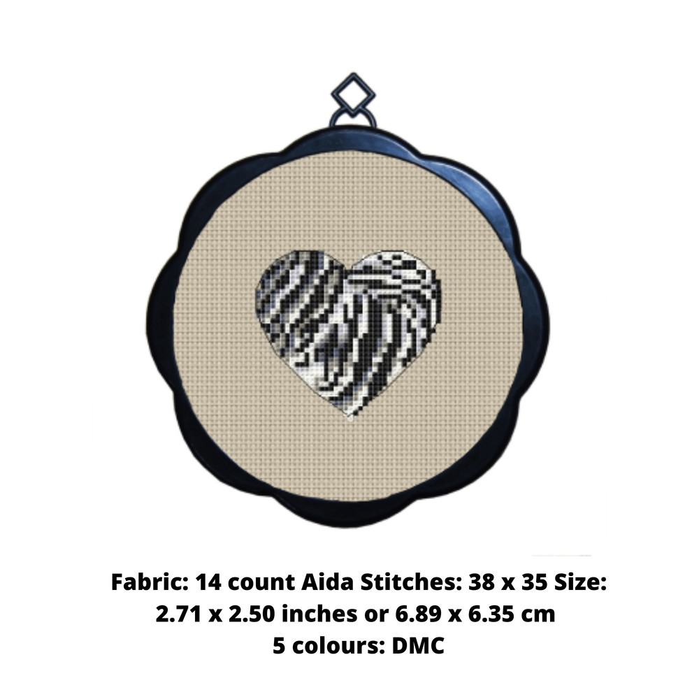 Fabric 14 count Aida Stitches 38 x 35 Size 2.71 x 2.50 inches or 6.89 x 6.35 cm 5 colours DMC.png