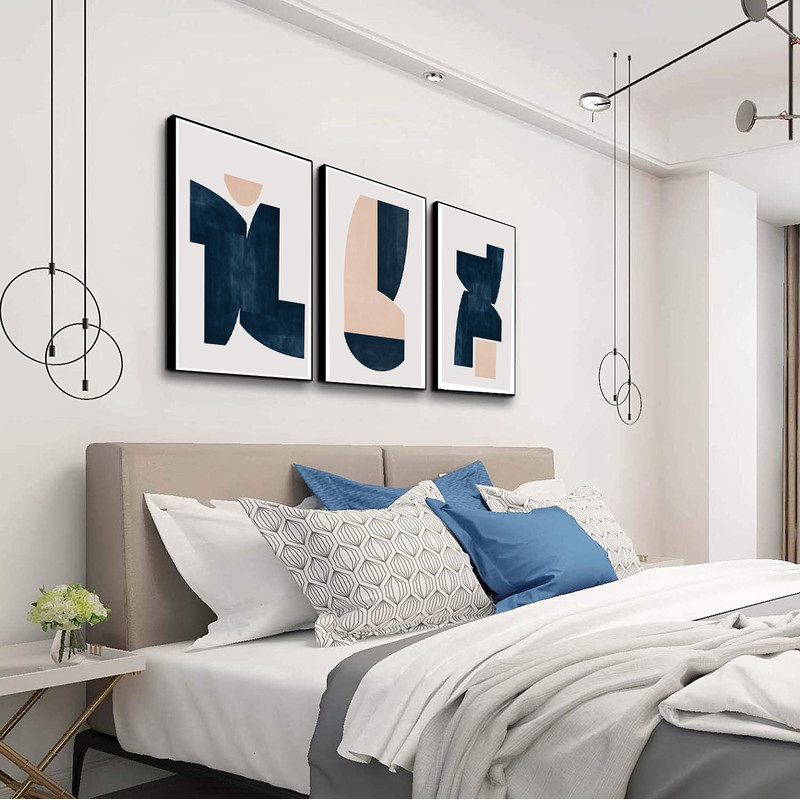 Very large triptych can be downloaded