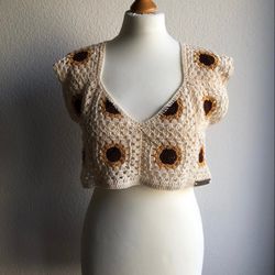 Sunflower Crochet top, Crochet Granny Square Top, Crochet Patchwork Crop Top