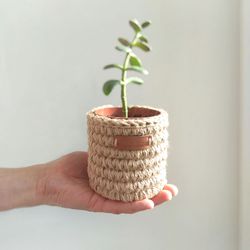 Small plant pot Rope basket Makeup brush holder Natural jute basket Bathroom organizer Crochet jute basket