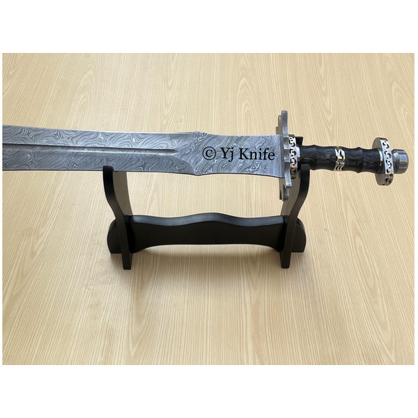 VIKING FANTASY SWORDS BATTLE READY WITH DISPLAY STAND (9).JPG