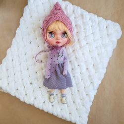 blythe clothes, blythe dress with a gnome hat, blythe mood outfit, blythe outfit set, neo blythe clothes