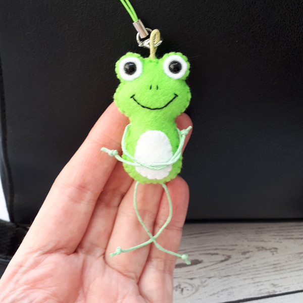 Frog-bag-charm