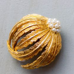 antique jomaz brooch rare vintage brooch jomaz gold pearl brooch