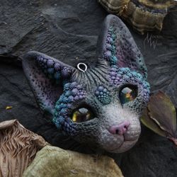 Psychedelic cat necklace,  trippy cat, amulet cat, sphynx cat pendant.