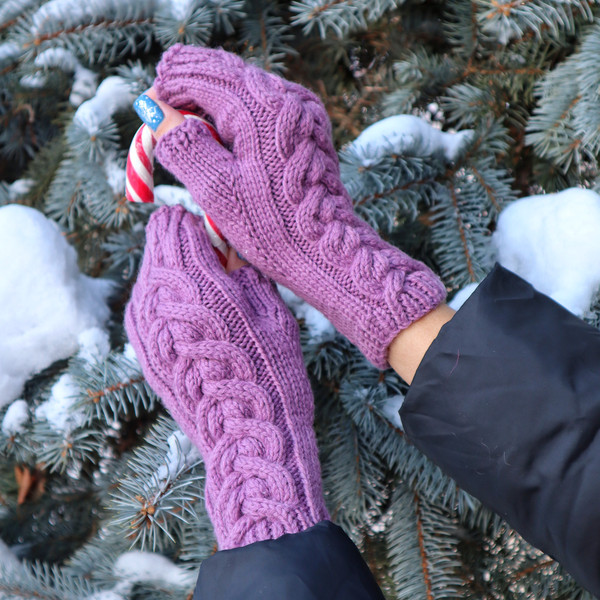 hand knit mittens