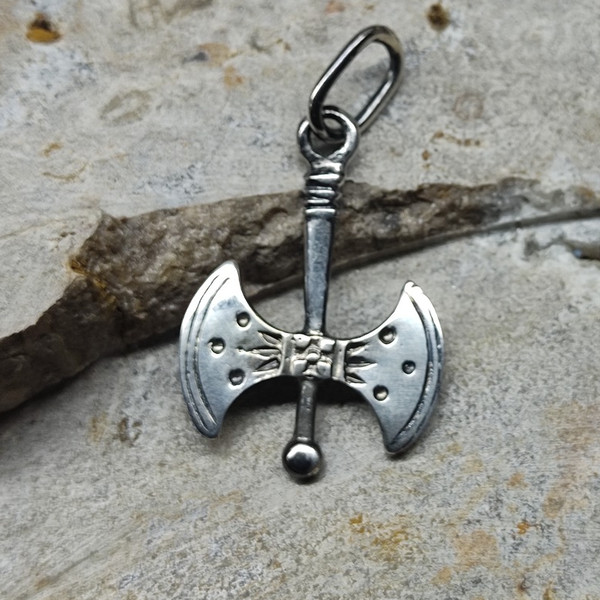 PENDANT IN STERLING SILVER