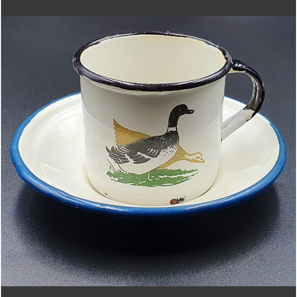 2 Enamel children's cup and saucer Geese USSR 1960s.jpg