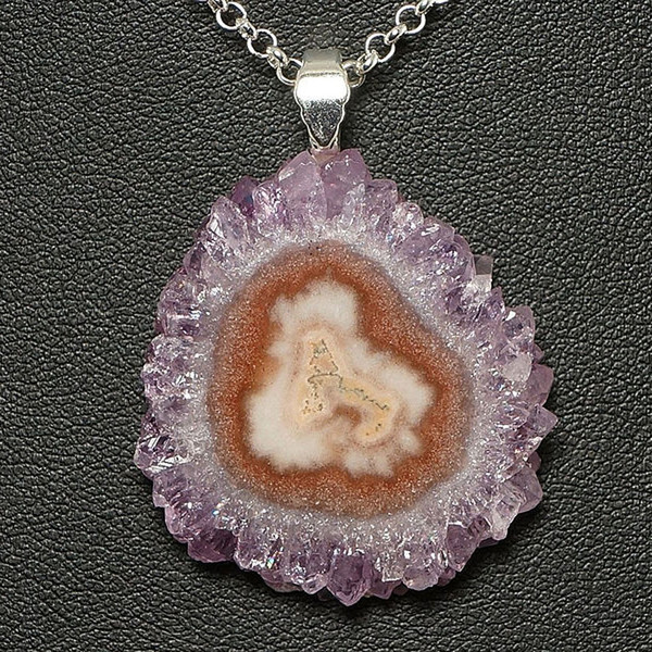 amethyst-stalactite-slice-necklace-amethyst-crystal-flower-necklace-purple-lilac-violet-lavender-stone-gemstone-pendant-necklace-jewelry