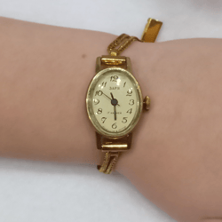 Vintage watch: Soviet women's watch Zarya 1509