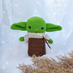 Amigurumi crochet Yoda toy,Star wars,Baby Yoda crocheted,Yoda Amigurumi,Baby Yoda Cuddly Doll,Gift Star Wars.