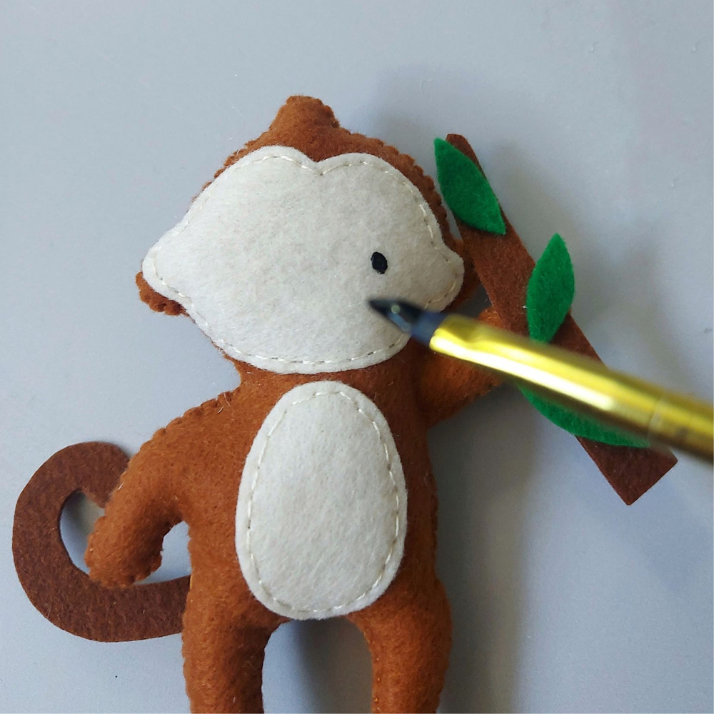 Colorful Illustration Animals Birthday Invitation, копия.jpg