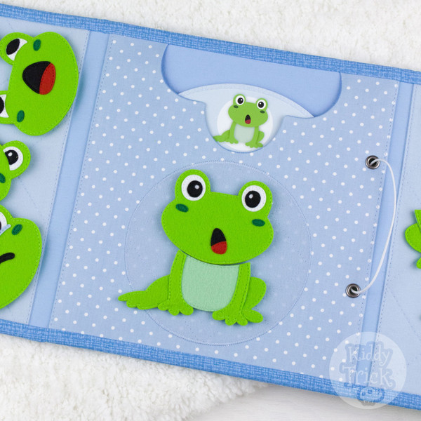 felt frogs puzzle game 11.JPG