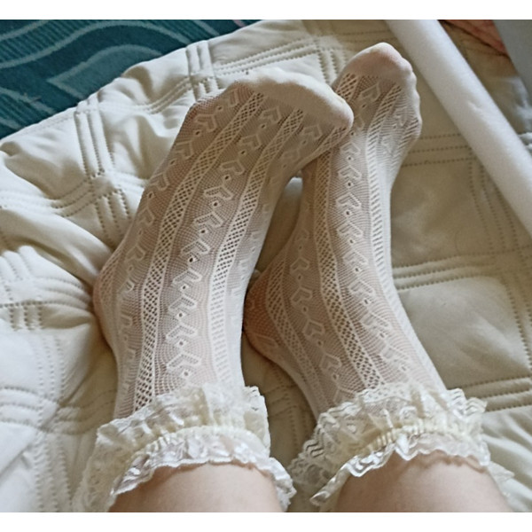 womens-white-frilly-socks-ruffles-lace-fishnet-soft-long-soft-aeshtetic.v4.cropped.jpg