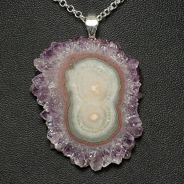 amethyst-stalactite-slice-necklace-amethyst-crystal-flower-necklace-purple-lilac-violet-lavender-stone-gemstone-pendant-necklace-jewelry