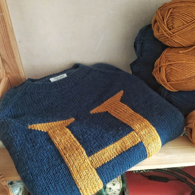 Women sweater Weasley sweater Custom Women sweater Women knit sweater Harry Potter sweater for women Women sweaters