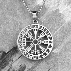 vegvisir norse stainless steel pendant necklace. viking compass necklace. viking rune necklace. vegvisir jewelry. viking