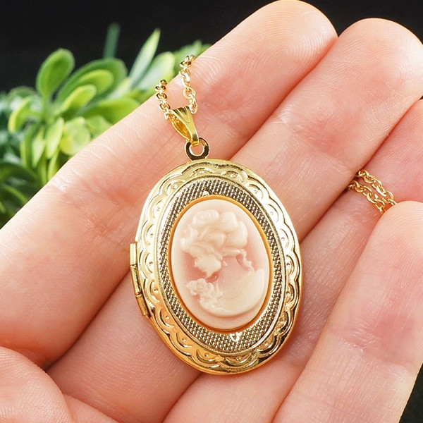 Victorian-epoch-antique-girl-cameo-necklace-jewelry