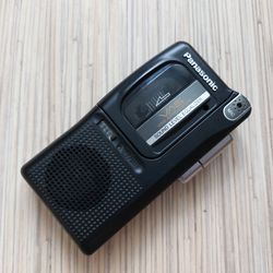 Panasonic RN-502 Microcassette Recorder Dictaphone Handheld, tested