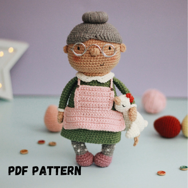 Crochet-doll-Granny-with-chicken