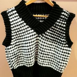 Crochet Houndstooth Vest, Crochet Houndstooth Sweater Vest, Handmade women Vest