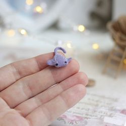 Tiny stingray figurine micro crochet sea animals toy cute gift for ramp fish lovers collectible miniature dollhouse toy