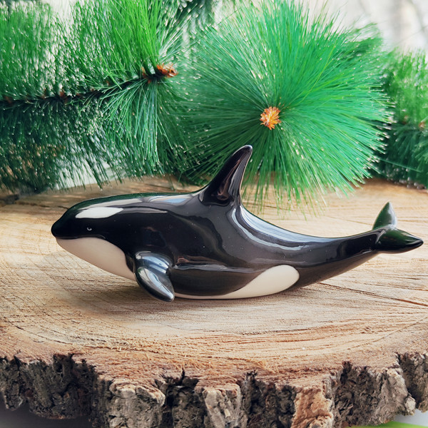 figurine  killer whale porcelain