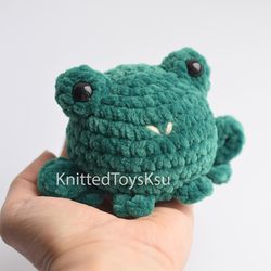 frog Mothers day gift desk pet by KnittedToysKsu, cute toad plushie birthday gift for best friend, roommate gift