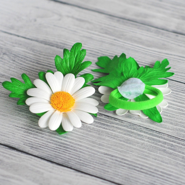 Handmade-daisy-flowers-hair-ties