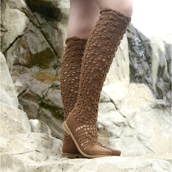 summer crochet boots 1.jpg