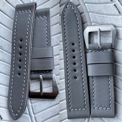Grey strap