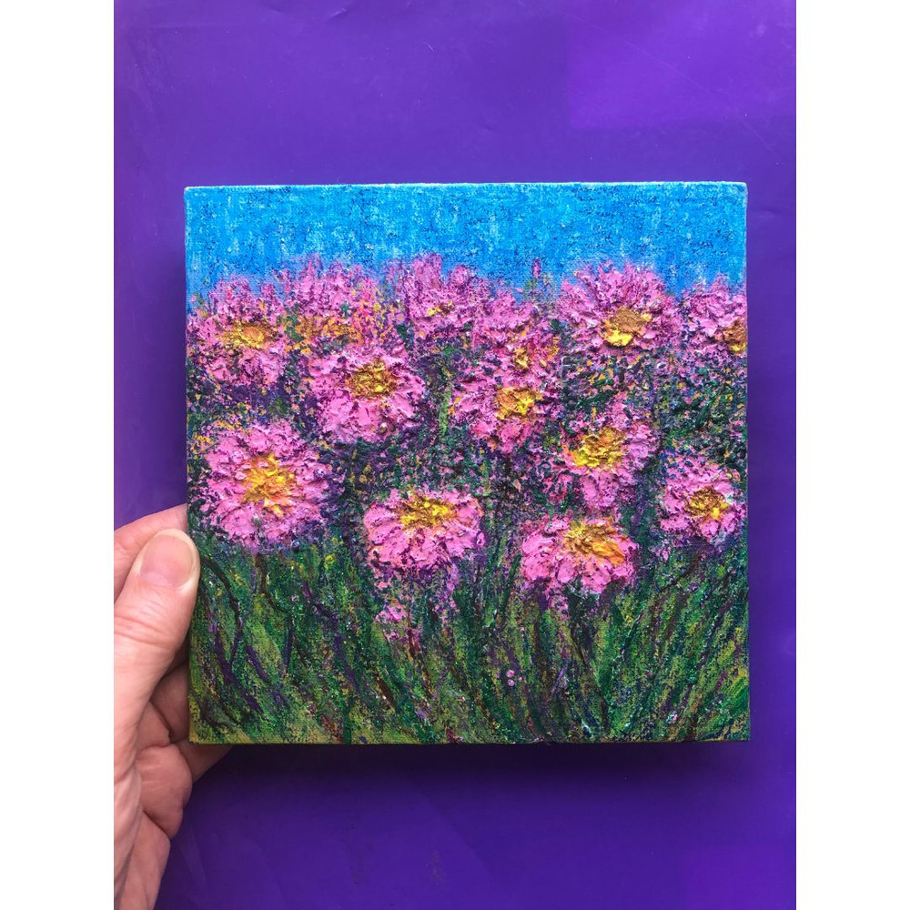 Flower Field in my Handjpg