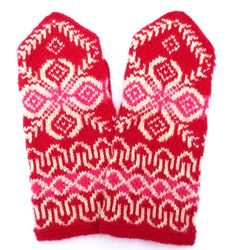 Colorful Scandinavian mittens with Christmas star hand knitted merino wool mittens women Norwegian mittens gift for Her