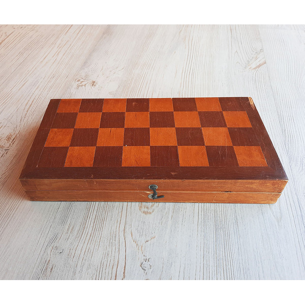 small_chess_set_1955.2.jpg