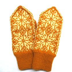 Women winter mittens with Norwegian stars merino wool hand knitted Scandinavian snowflake mittens Christmas gift for Her