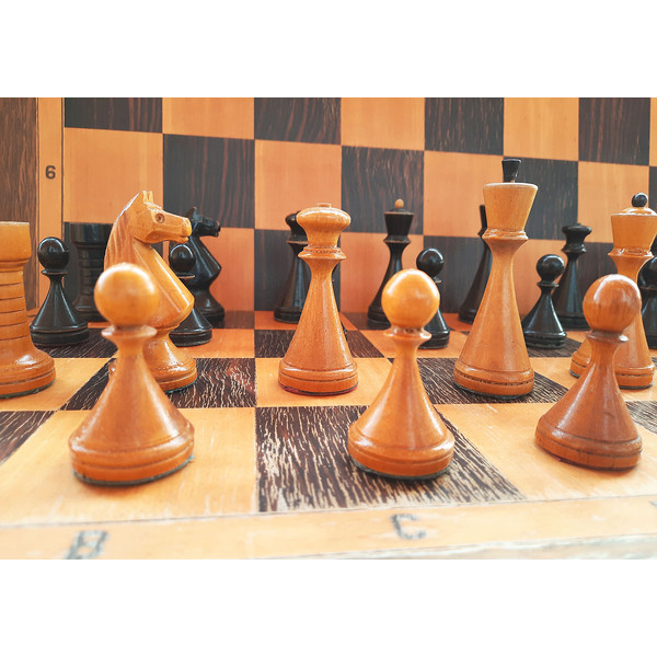antique old weighted wooden chess pieces soviet 1930s