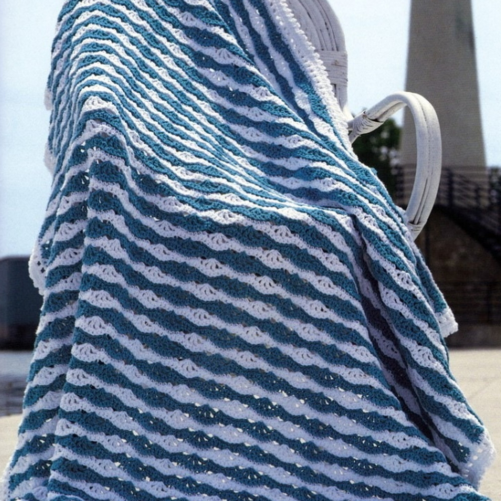 blue-white-afghan-vintage-crochet-pattern