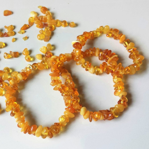 natural amber beads bracelet yellow honey.jpg