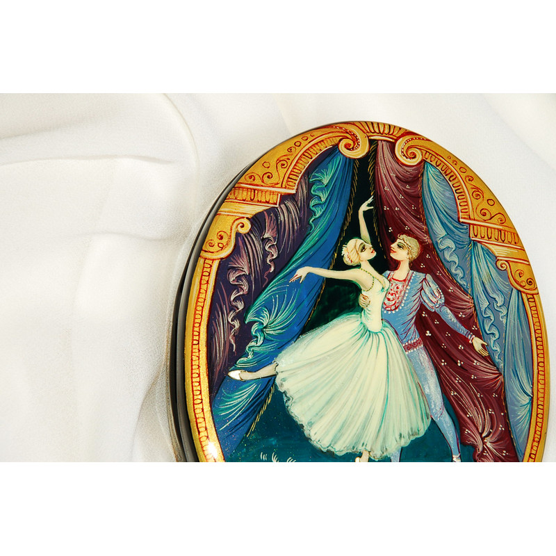 Giselle ballet lacquer box 2