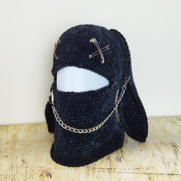crochet-Balaclava-with-bunny-ears