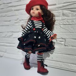A dress for a Paola Reina doll with a height of 32-34 cm (13 inches).